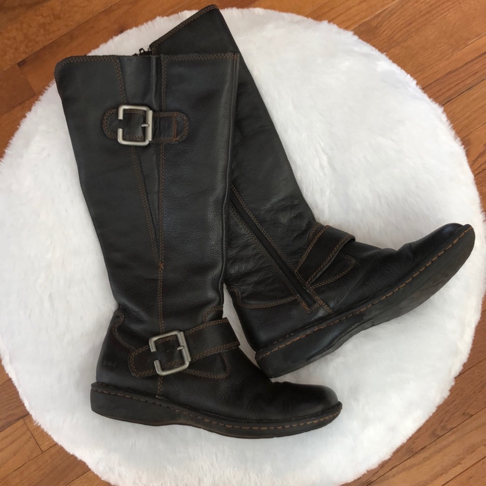 B.O.C size 7 black leather boots